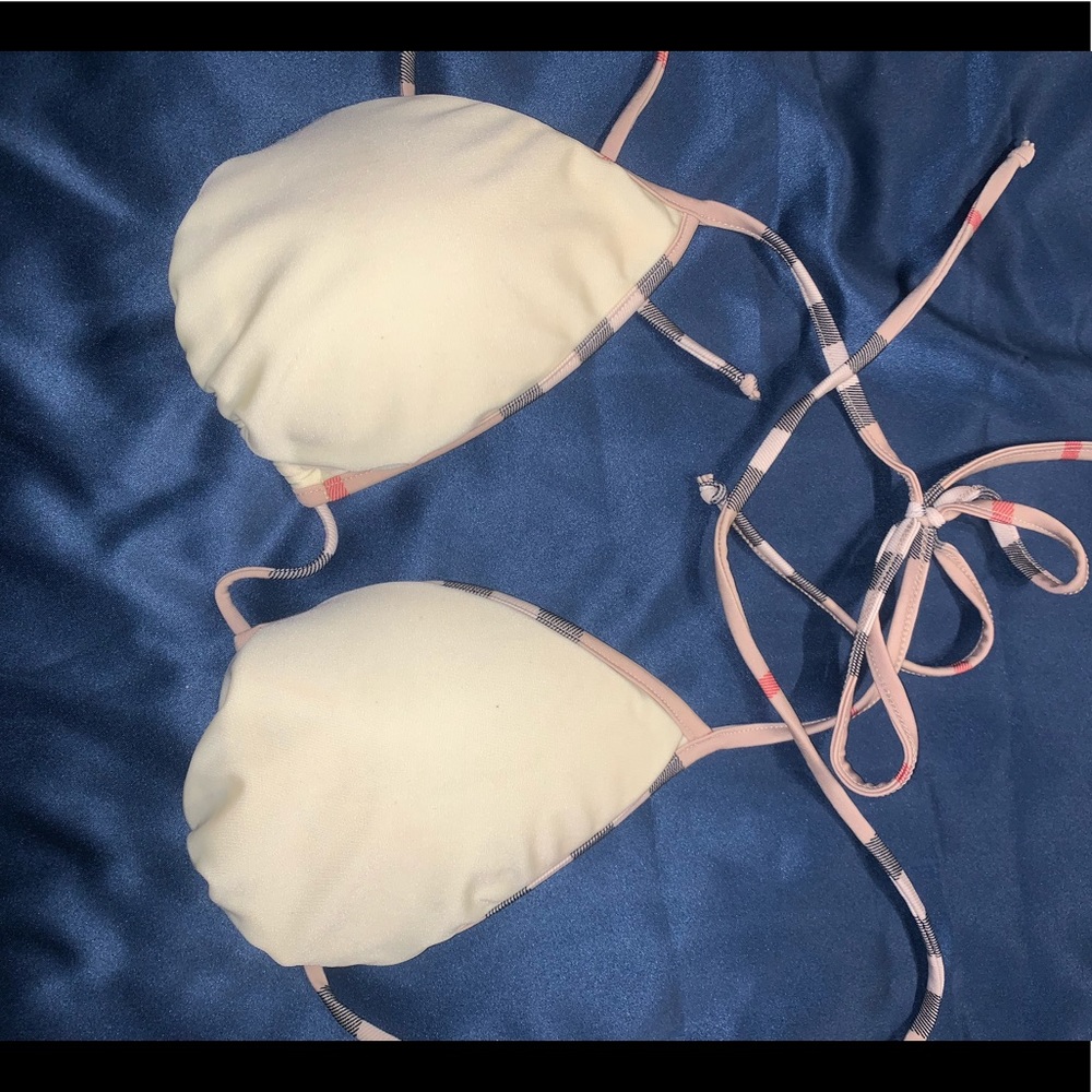 Burberry bikini top